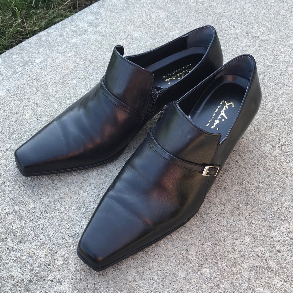 ⛄️Sadini black dress shoes